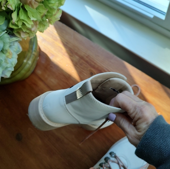 Teva W Midform Boots - Picture 14 of 16